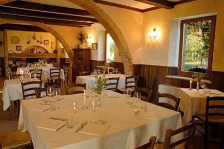 Entropia Ristorante Country House Todi Kültér fotó